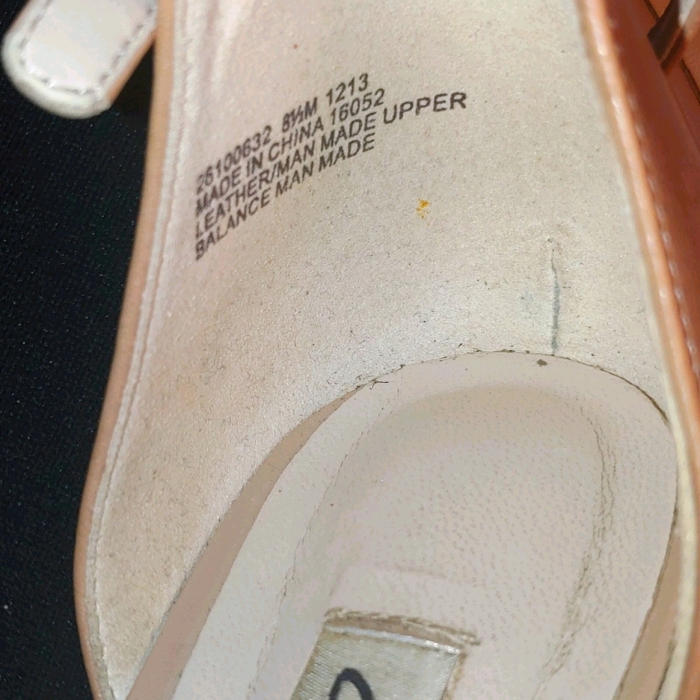 SALE! CLARKS 8.5 M COMFORT LEATHER WEDGE HEELS SANDALS - Picture 6 of 10
